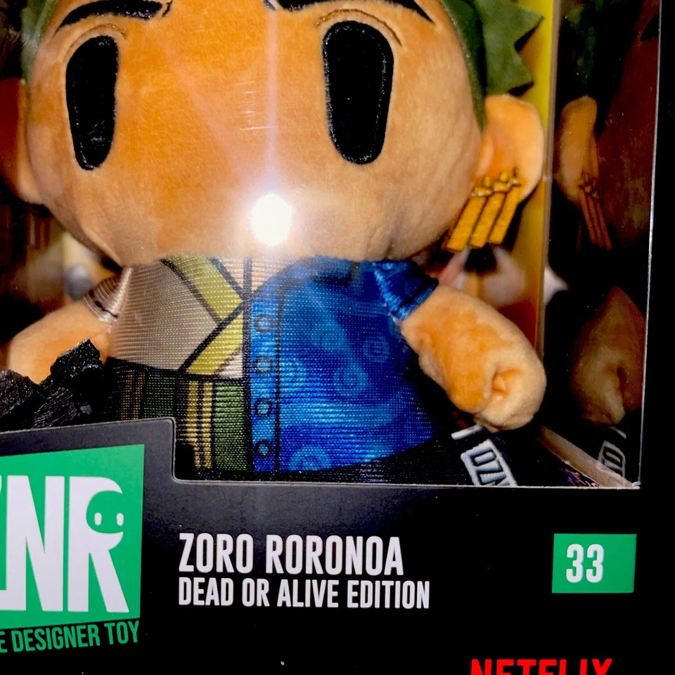 Figura de peluche YuMe DZNR One Piece ZORO RORONOA Dead OR Alive Edition 33 NUEVA Foto 3 de 4