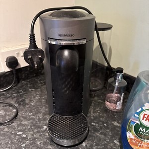 Magimix Nespresso Vertuo Plus M600 - Kaffeemaschine - matt creme, (11389)