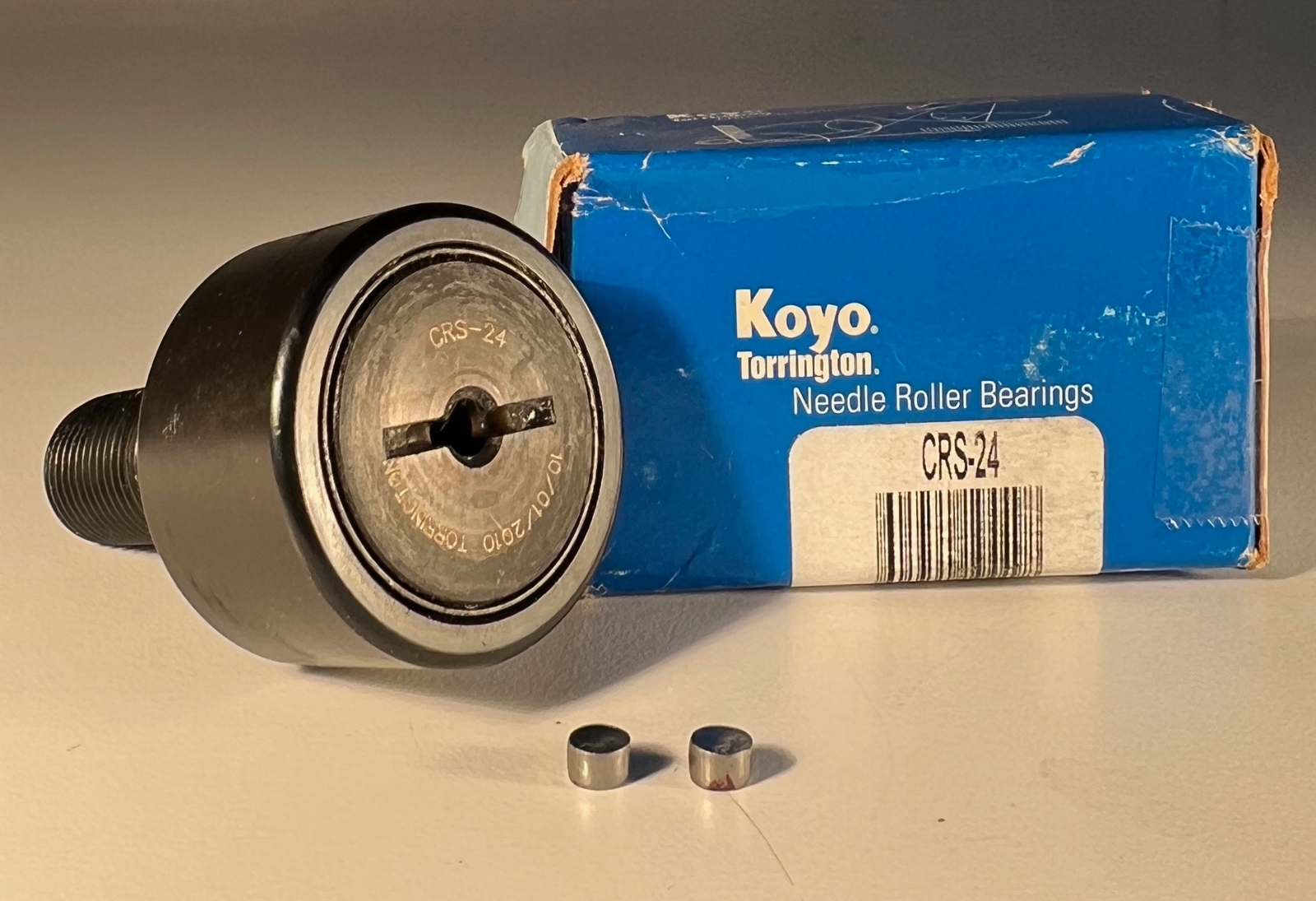 ONE (1) KOYO Cam Follower Yolk Roller Stud Track Assembly CRS24 (NEW