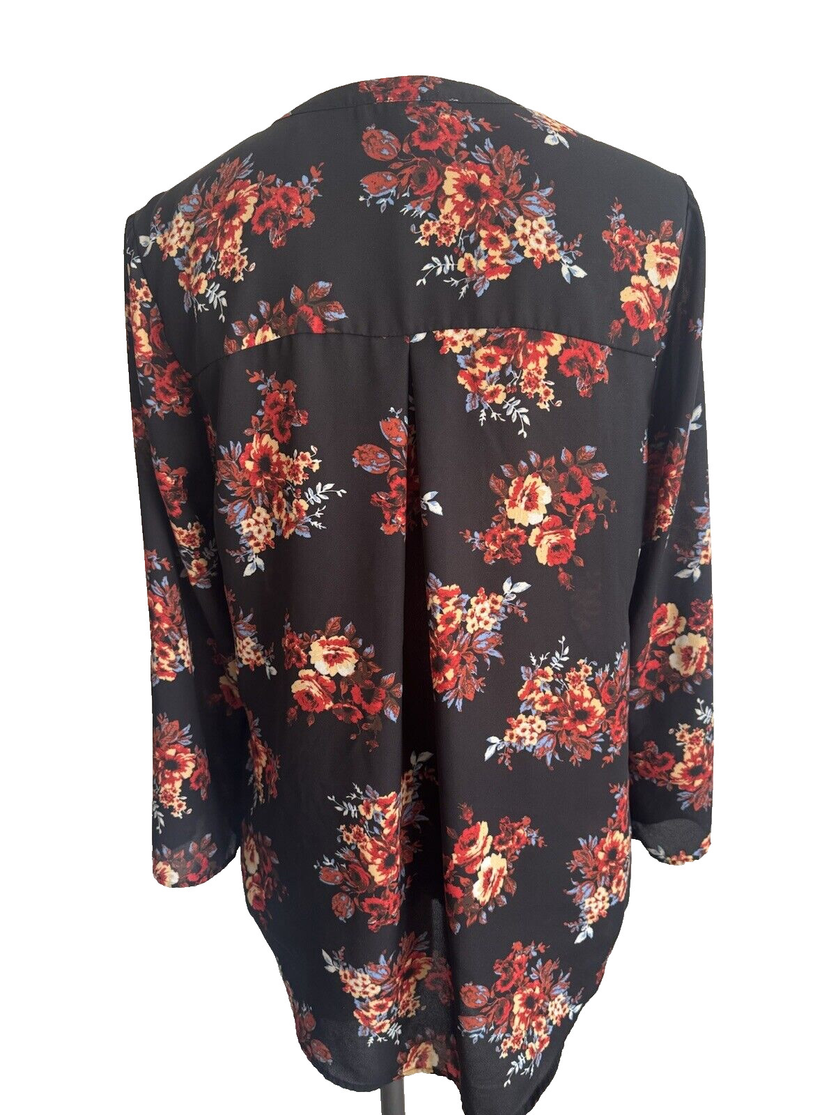Daniel Rainn Top Size Large Black Floral Split Neck Blouse Tunic