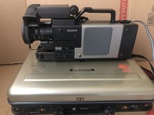 Sony Video 8 Pro Camera Recorder CCD-V110 Test con accessori in custodia