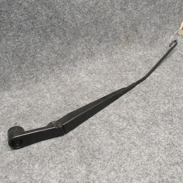 20072017 Jeep Patriot RH Passengers Side Windshield Wiper Arm OEM