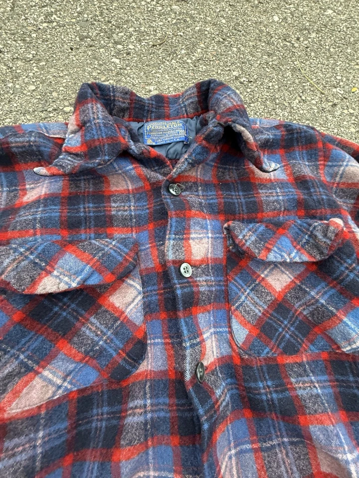 Винтажная шерстяная клетчатая рубашка Pendleton с красной синей подкладкой женская XS-S сделано в США 80-90-е - Изображение 2 из 4