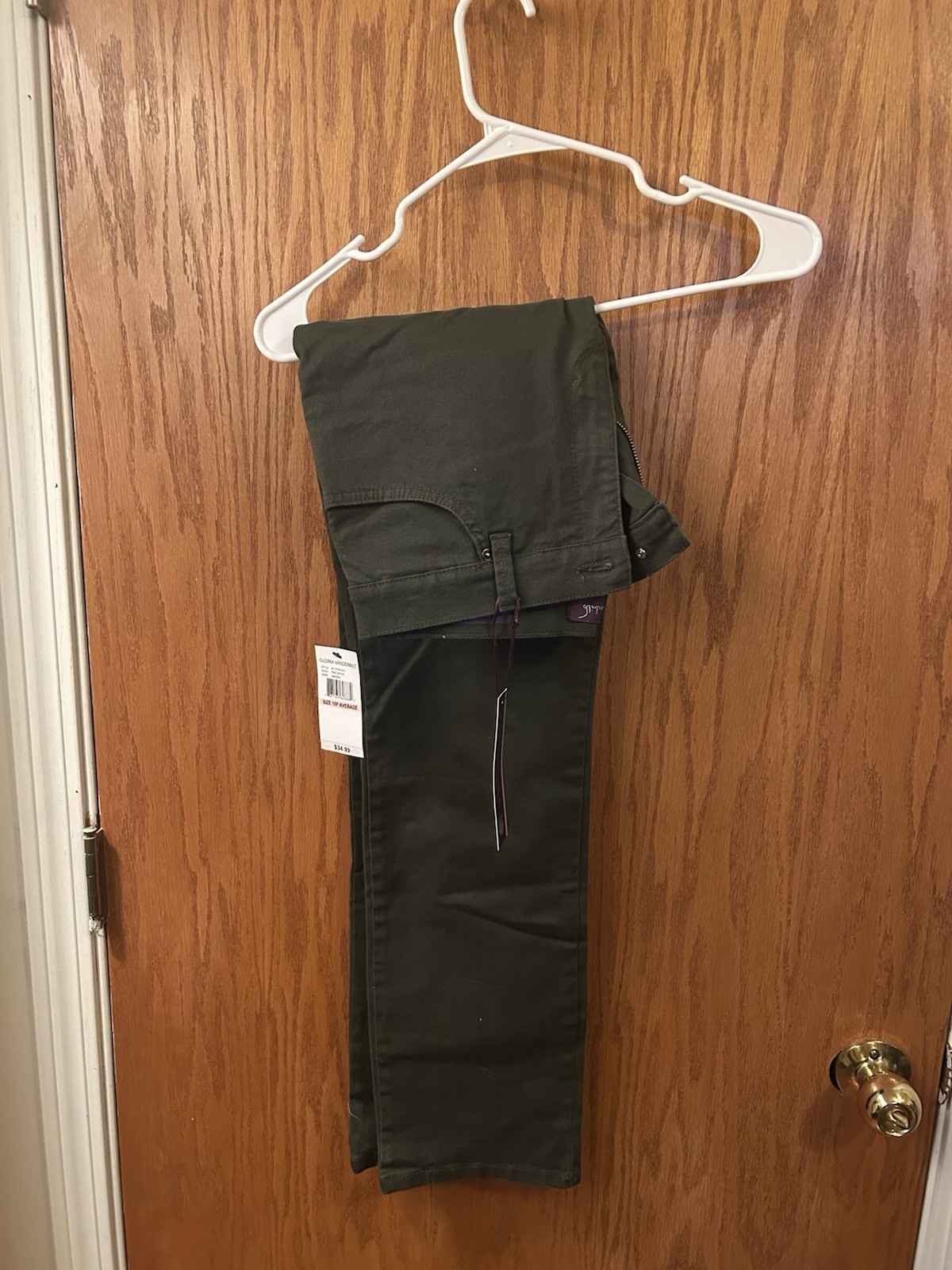 Women&rsquo;s Size 10 Petite Average Latte Green