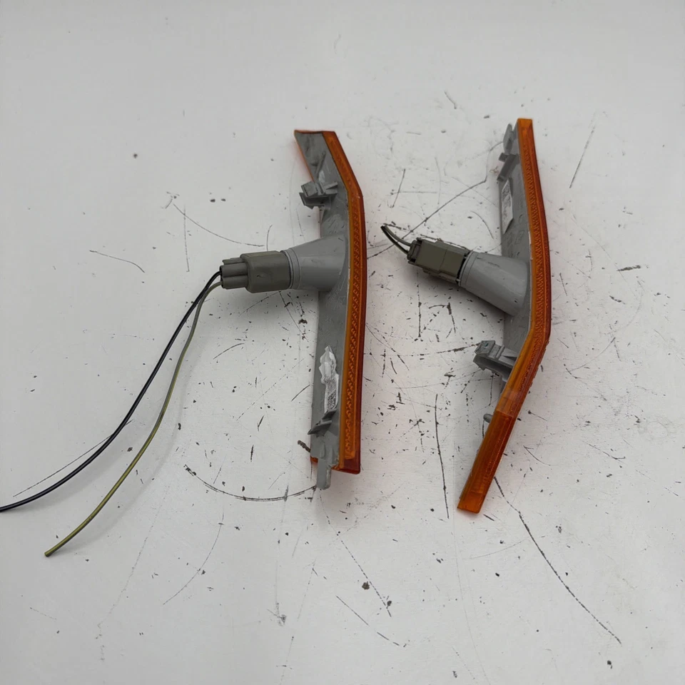 06-09 Ford Fusion Luz Delantera Lateral Derecha e Izquierda 6E5313B220(1) AD OEM Foto 4 de 4