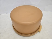 Tupperware Harvest Gold 1256 w/Cover Cake Taker Carrier FREE SHIPPING