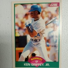 1989 Score Rookie Traded #100T Ken Griffey Jr. RC in Rigid Top Loader