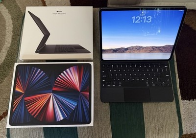 iPad Pro 12.9-inch (5th Gen) WiFi + Cellular, 256GB, Space Gray + Magic Keyboard