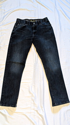 Lee Extreme Motion Men's Dark Wash Blue Denim Straight Leg Jeans Mid Rise