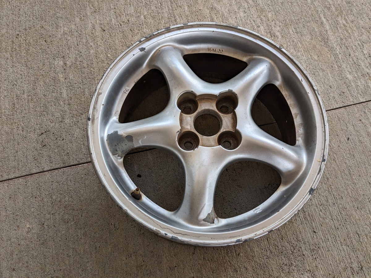 カナダmade アルミ玉　ビンテージ 90-05 Mazda Miata NB OEM 15