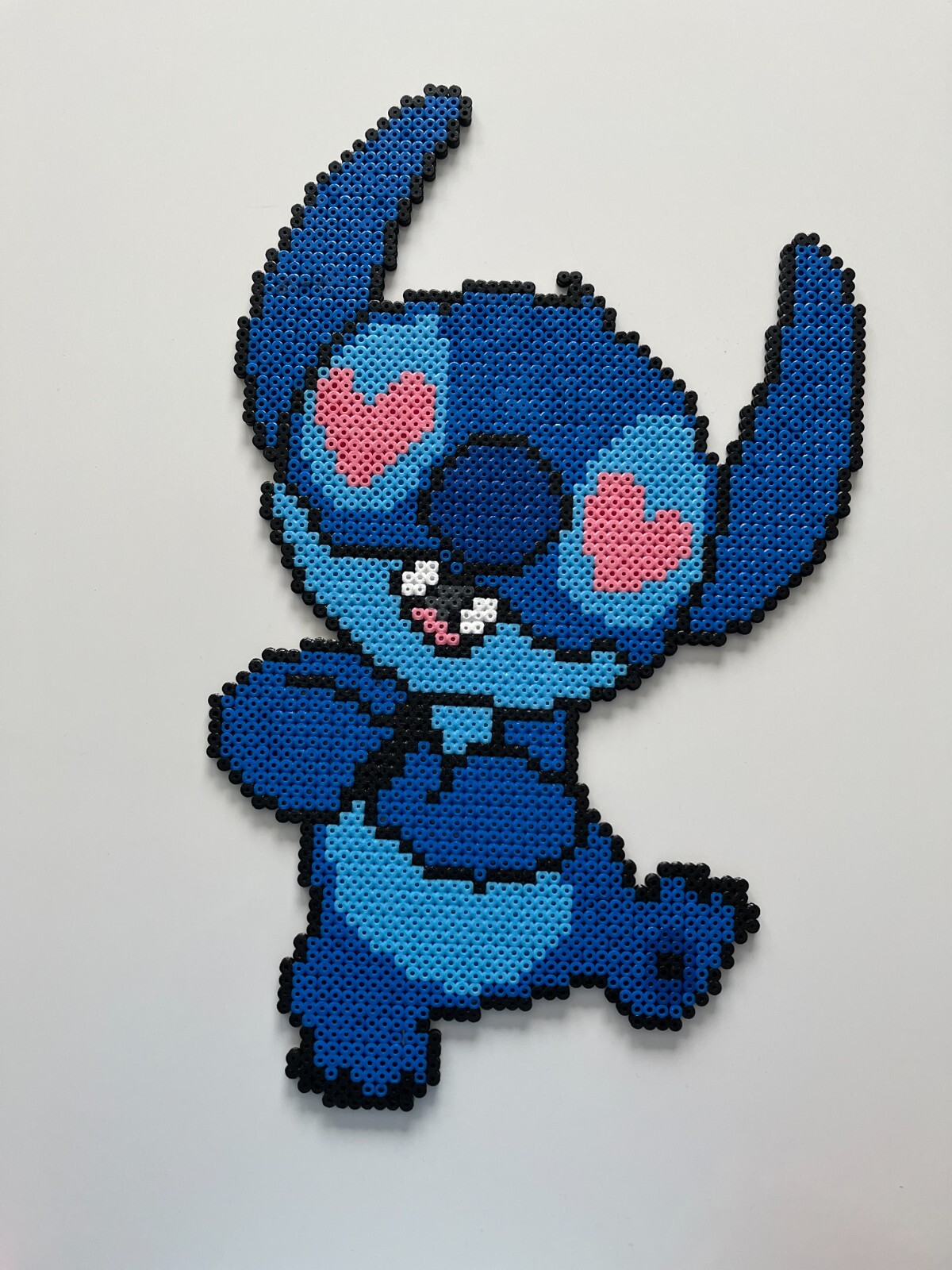 Tableau Stitch Amoureux en Perles à Repasser Cadeau Idéal pour Anniversaire