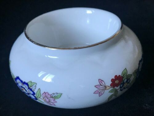 Vintage Royal Tara Ireland Porcelain Votive Tea Light Holder Galway Floral  - Picture 1 of 6