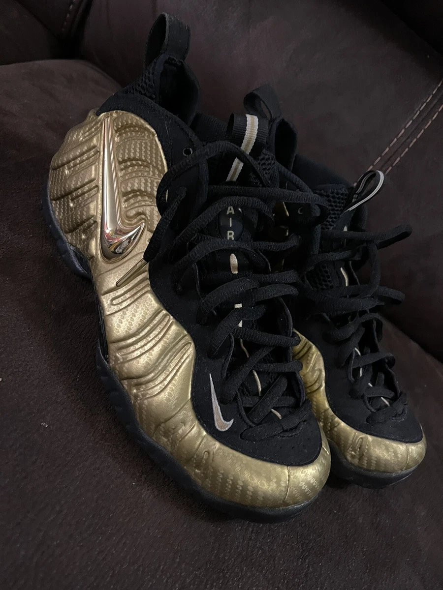 Nike Air Foamposite Pro Metallic Gold Shoes. Size 9.5. Great Condition