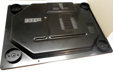 YAMAHA YP-D8 TURNTABLE - BOTTOM COVER - PARTING OUT