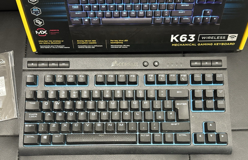 Corsair K63 Wireless Gaming Keyboard w/ Cherry MX Mechanical Keys CH-9145030-UK - Bild 2 von 5