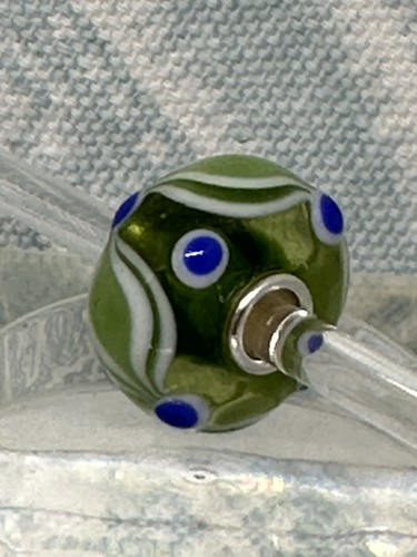 Authentische Trollperlen EICHE grün & weiß Designs mit blauen Punkten auf grün CC, neu - Bild 5 von 11