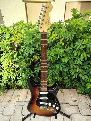 Fender American Series 3-Tone Sunburst FSR Stratocaster Strat Stevie Ray Vaughan