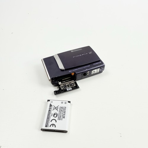 Fujifilm FinePix Z10fd 7.2MP Purple Tested & Working Retro Digicam Y2K - Picture 8 of 11
