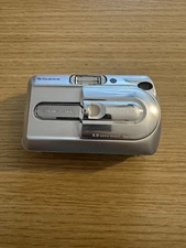 Fujifilm A340 4.0MP Camera PLEASE READ for parts or Repair