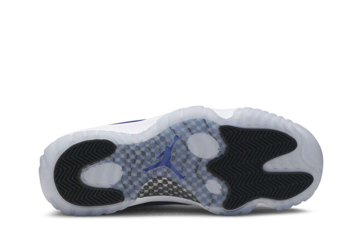 Size 9 - Air Jordan 11 Retro Low Concord Sketch W for sale  display picture 1