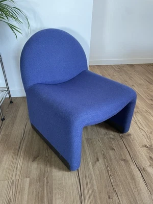 Chauffeuses fauteuils design ATAL – Made in France – Années 70 – Excellent état - Photo 1/4