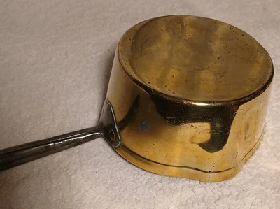 Vintage/Antique Victorian Heavy Brass Saucepan/Jam Pan with Long Iron Handle ExC - Image 1 of 4