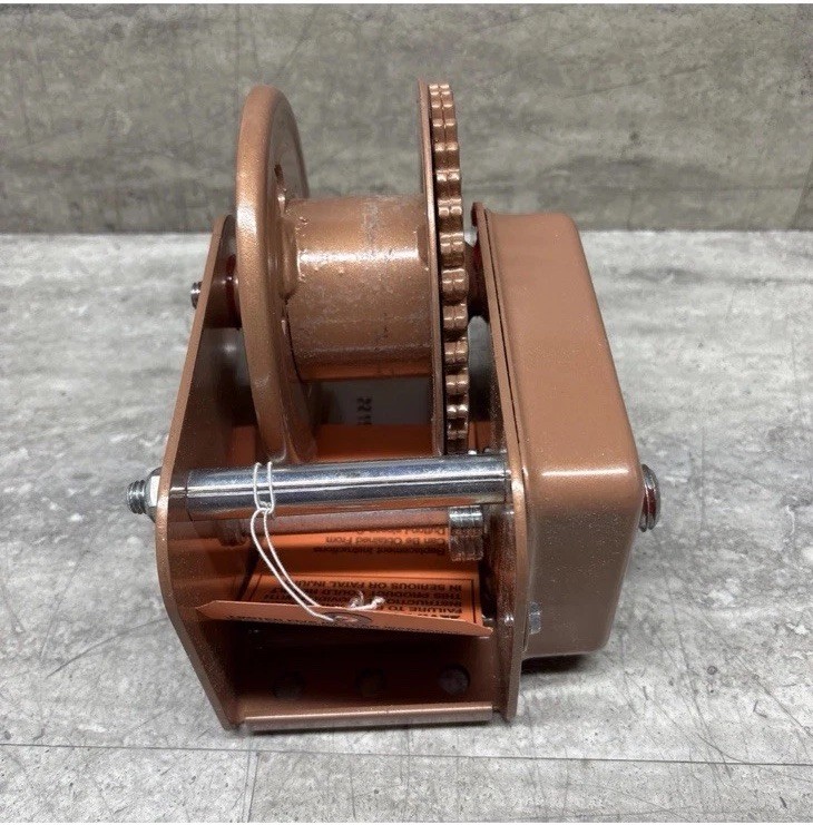 Dutton Lainson B1202 / B1200B Heavy Duty Brake Winch W/ Handle, 1200 Lb. 33UD40