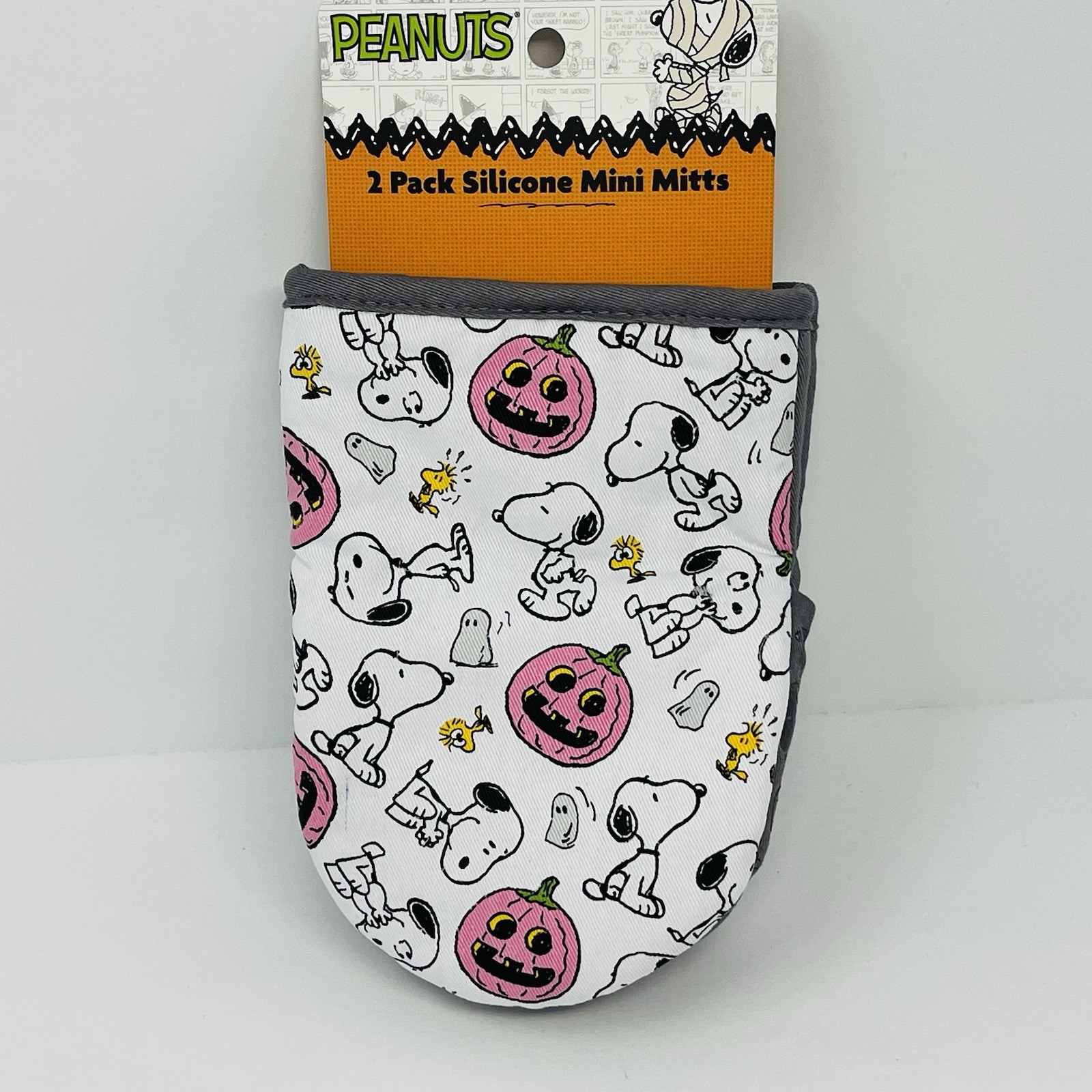 PEANUTS Snoopy 2 Pack Mini Oven Mitts Halloween Jack O Lantern Pink Woodstock