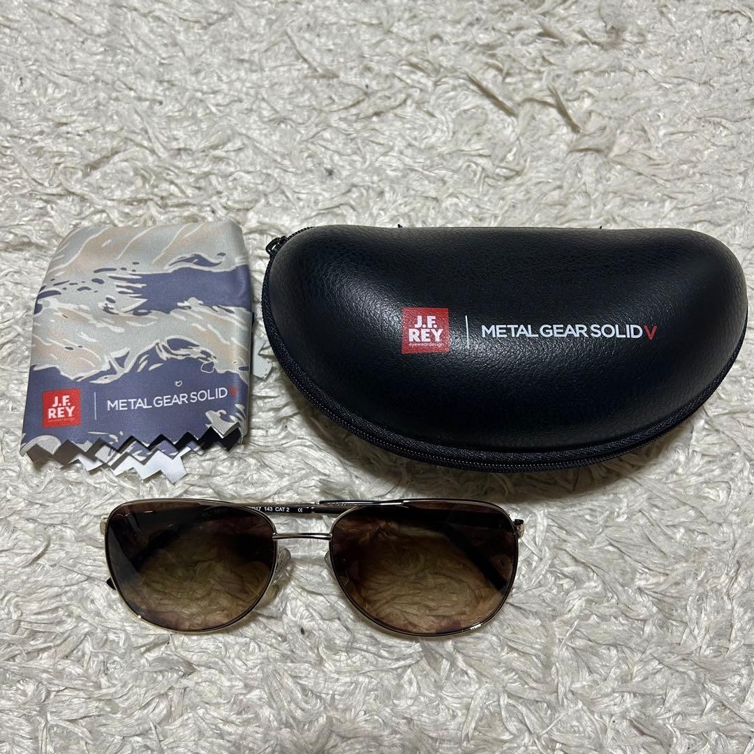 J.F.REY Metal Gear V Collaboration Sunglasses Kaz Model Case Cloth