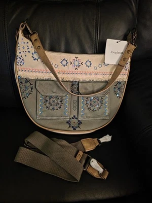 Sac Bandoulière Ou Porté Épaule DESIGUAL Kaki Et Beige neuf avec Étiquette - Photo 1/4