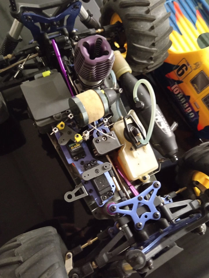 Rc Tornado 1/8 A Scoppio - Immagine 3 di 4