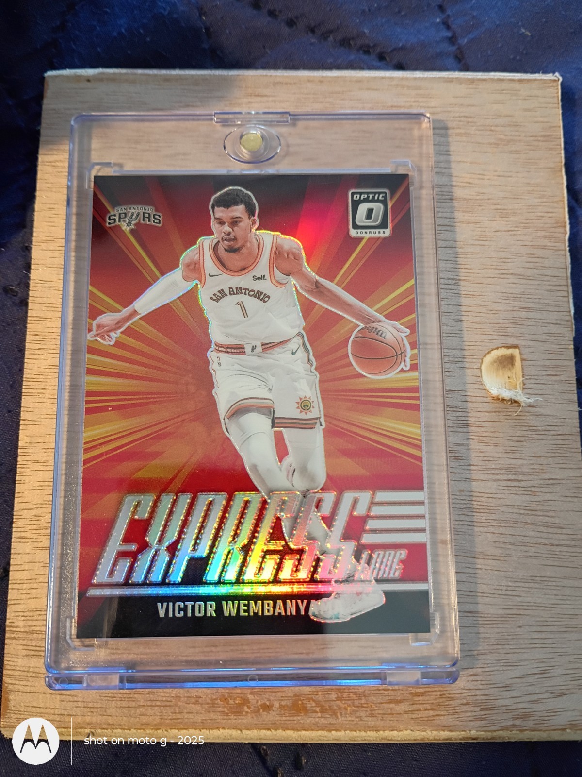 VICTOR WEMBANYAMA RARE SILVER REFRACTOR PRIZM SUNBURST HOLO SPURS MVP MINT view 4