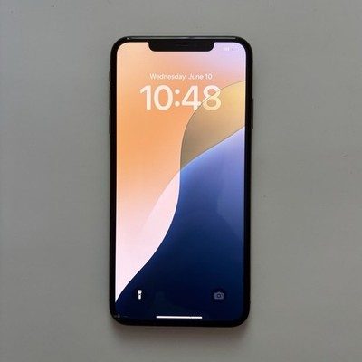 Apple iPhone XS Max 64GB Gold Bar Smartphone 12MP Camera **cracked** bad bat**