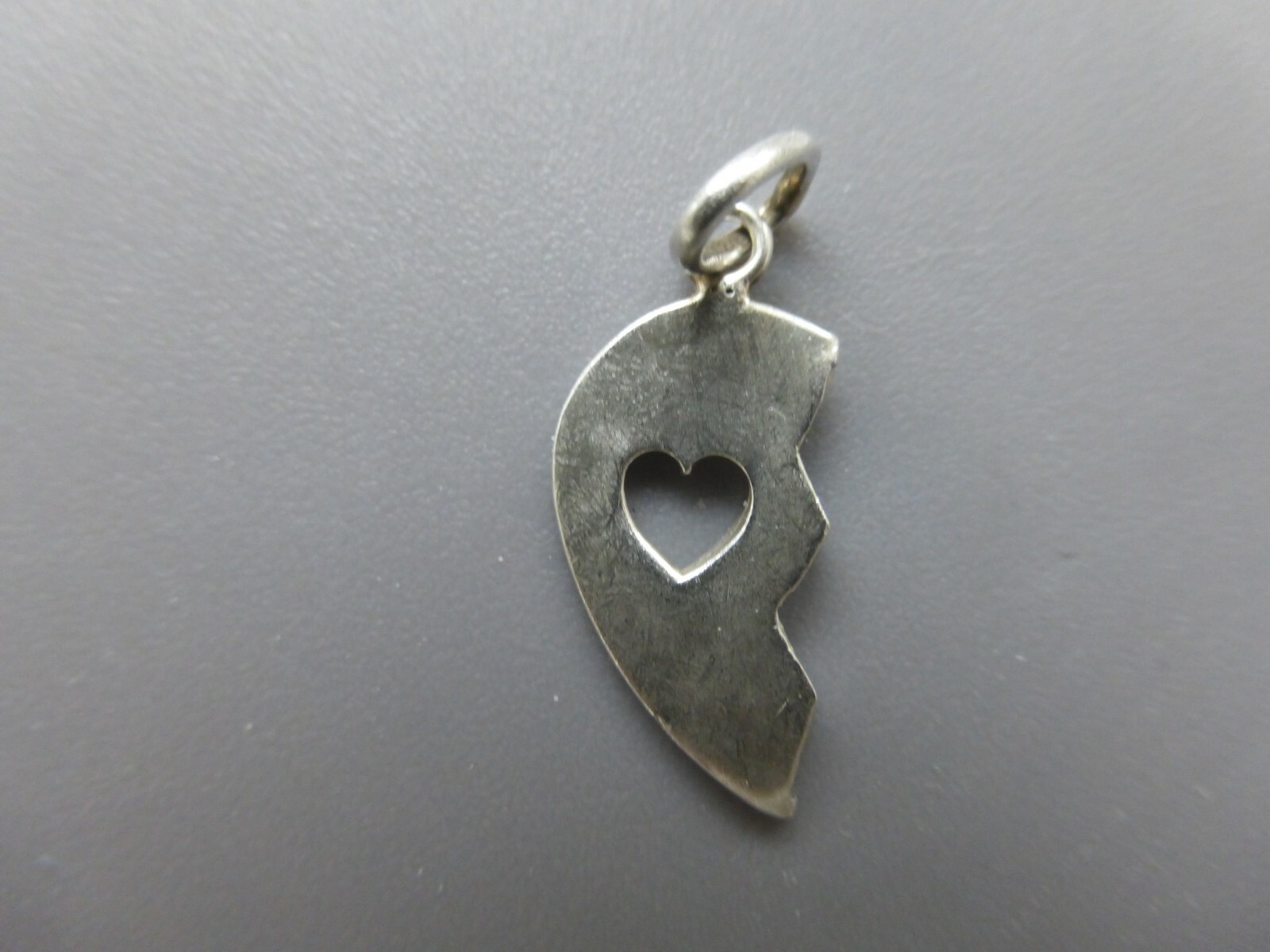 Pendentif Ancien En Argent Massif - Pierre Gemme Noire 1x0,7 Cm - Occasion - Poids 0,87 G