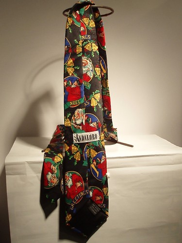 VINTAGE ANDALORO COLORFUL CHRISTMAS NECK TIE 100% POLYESTER RN#73489 57 INCH - Picture 3 of 4