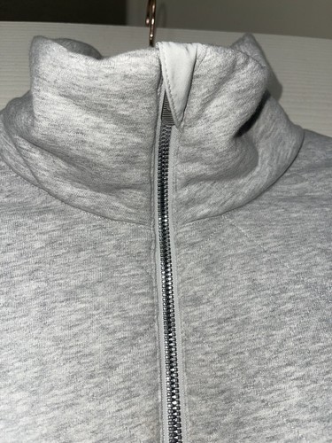 - Lululemon Forever Warm Pullover Heathered Vapor | SIZE: 10 - Picture 6 of 13