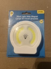 LED Work Light With Magnet