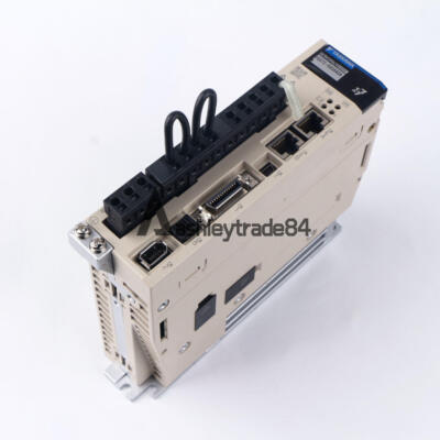 1PCS NEW Yaskawa Servo Drive SGD7S-R90AA0A