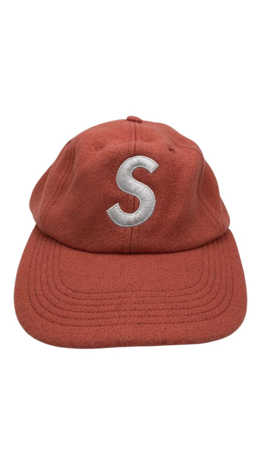 Chapeau 6 panneaux en laine rose suprême