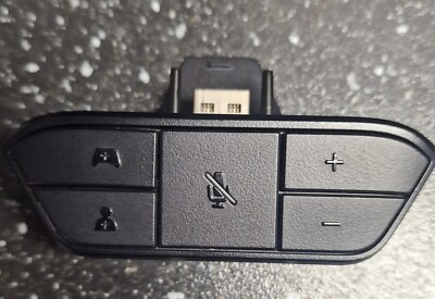 Original Microsoft Xbox One Stereo Adapter Headset Converter für Controller