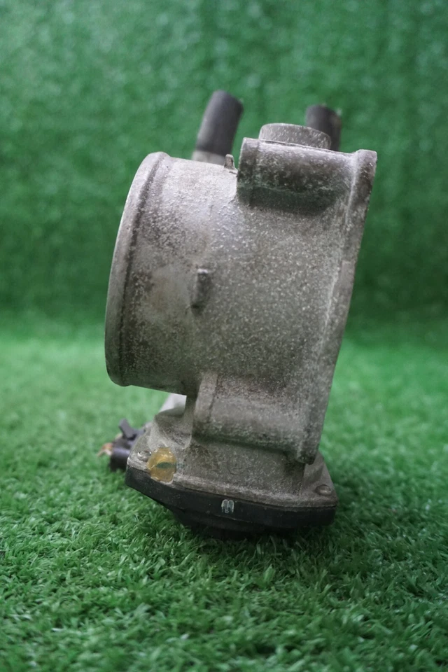 2014 TOYOTA SIENNA 3,5L corpo do acelerador fabricante de equipamento original 220300P050 - Imagem 2 de 4