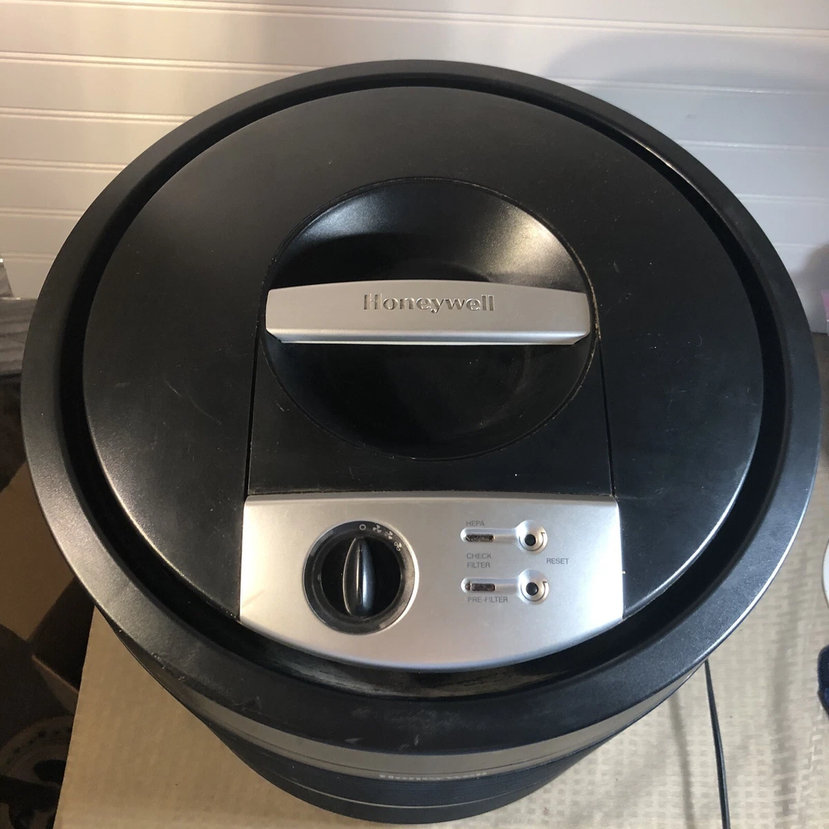 Honeywell air purifier 2024 check filter light