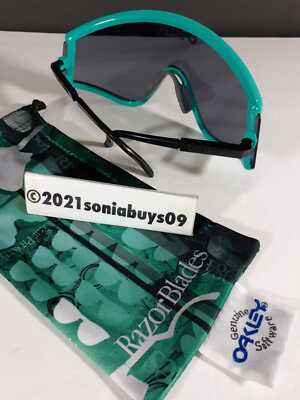 Oakley Men