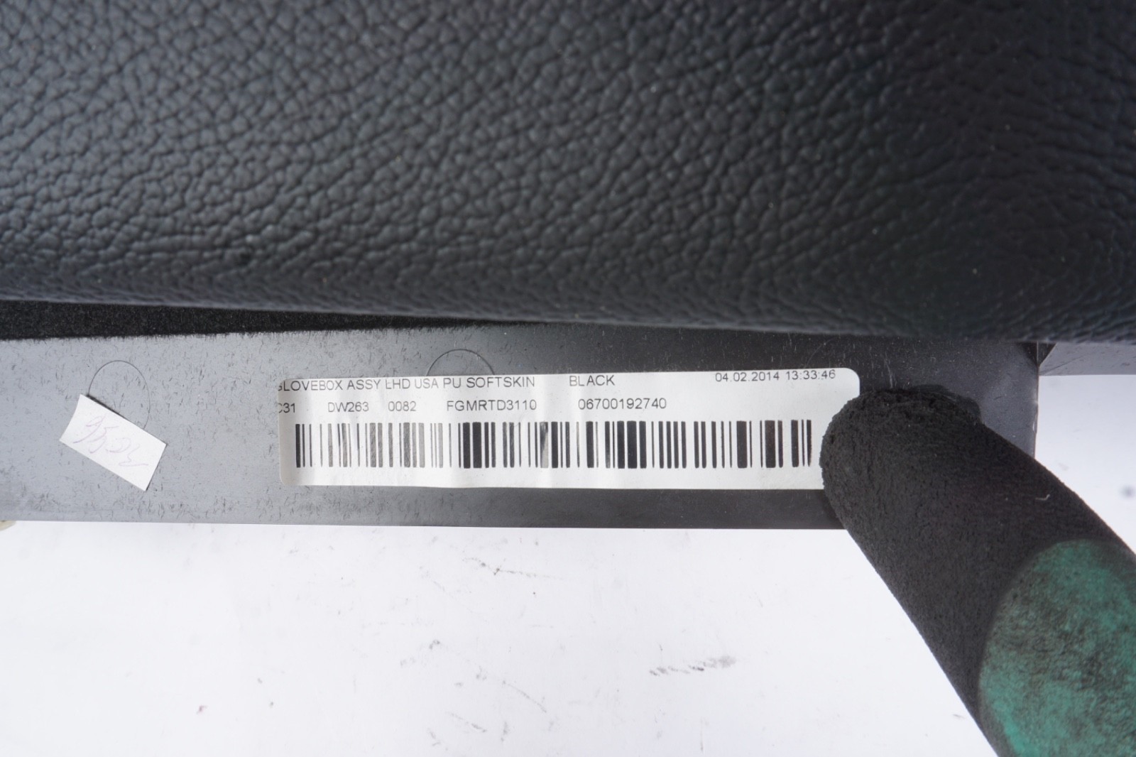 2014-20 MASERATI GHIBLI RIGHT DASH GLOVEBOX STORAGE LID COMPARTMENT TRIM M157