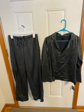 BRAND NEW WOMEN'S SIZE SMALL MAIDENFORM SATIN PAJAMA SET-HEATHER CHARCOAL