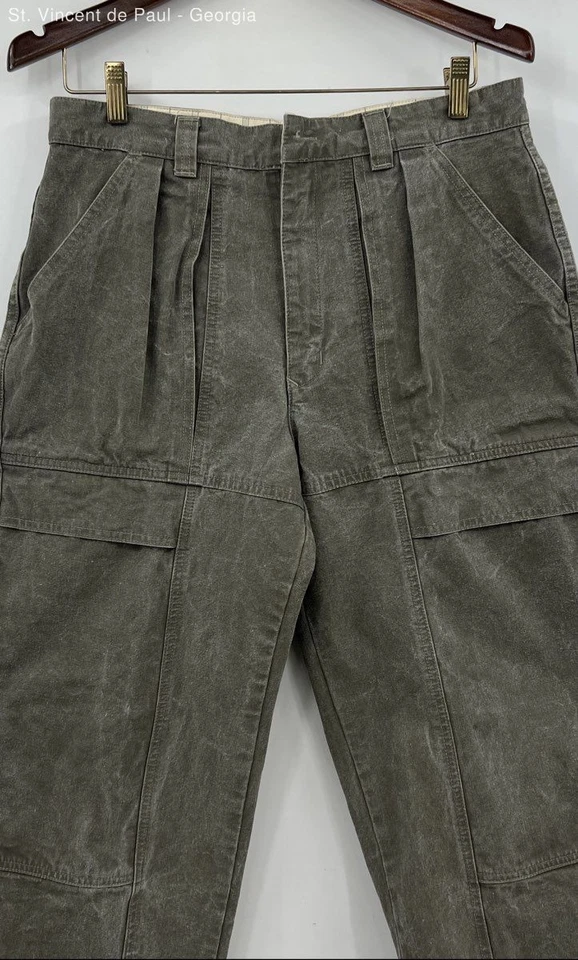 Calça cargo masculina 32 plissada I.N.C International Concepts lona cônica oliva anos 90 - Imagem 3 de 4