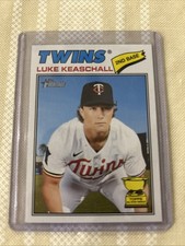 Luke Keaschall 2026 Topps Heritage Banner Variation #116