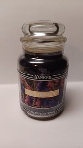 Yankee Candle Country Heather 22 Oz Black Band Discontinued READ Description
