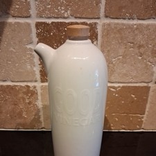 Jamie Oliver Kitchen White Ceramic vinegar Pourer/Dispenser  500ml 22cm H