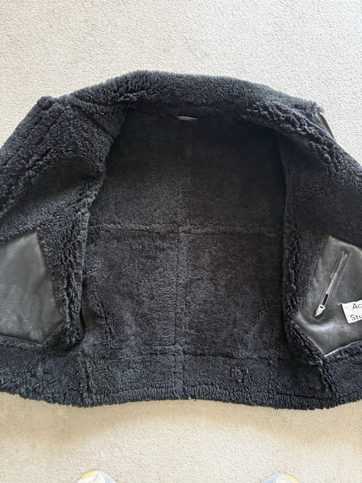 Acne Studios Black Shearling Leather Jacket IT 42 Unisex Zip Buckle Mid-Length image 4
